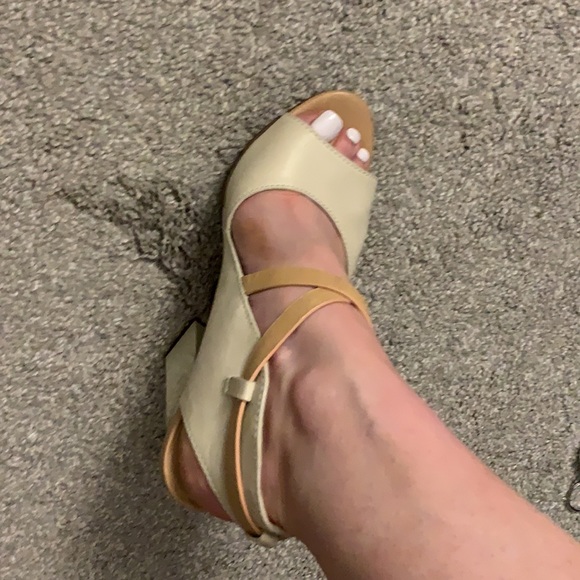 Cole Haan // Maria Sharapova Arlington Heel - Picture 6 of 6